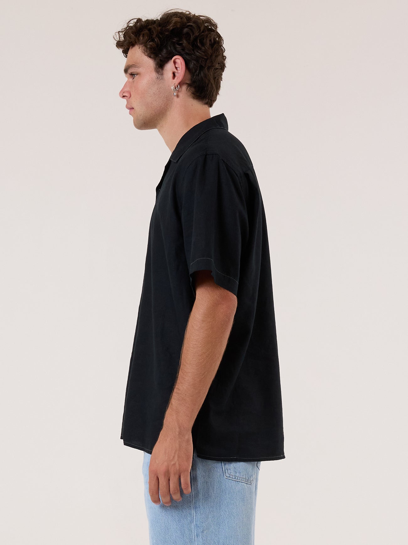 Hemp Minimal Thrills Contrast Stitch Bowling Shirt - Black - Grey Contrast