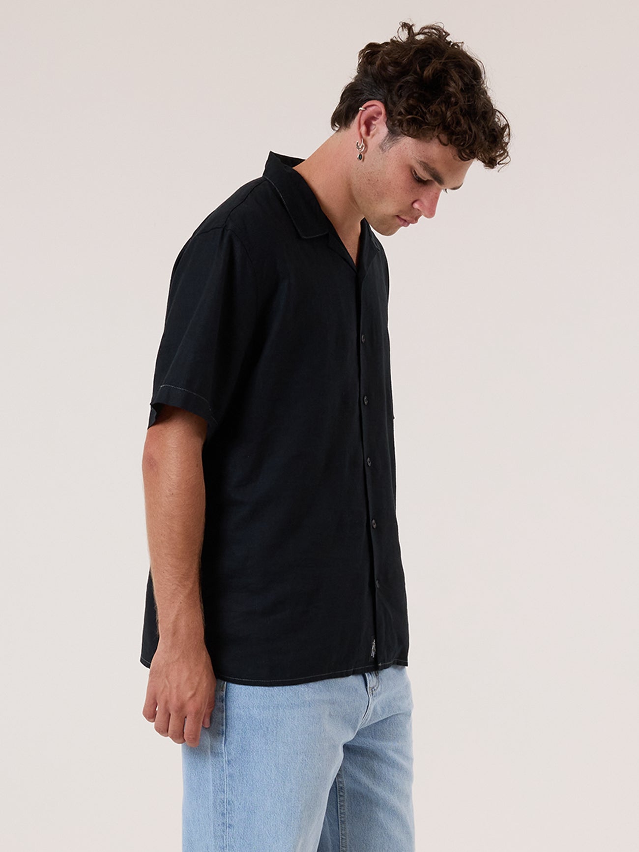 Hemp Minimal Thrills Contrast Stitch Bowling Shirt - Black - Grey Contrast