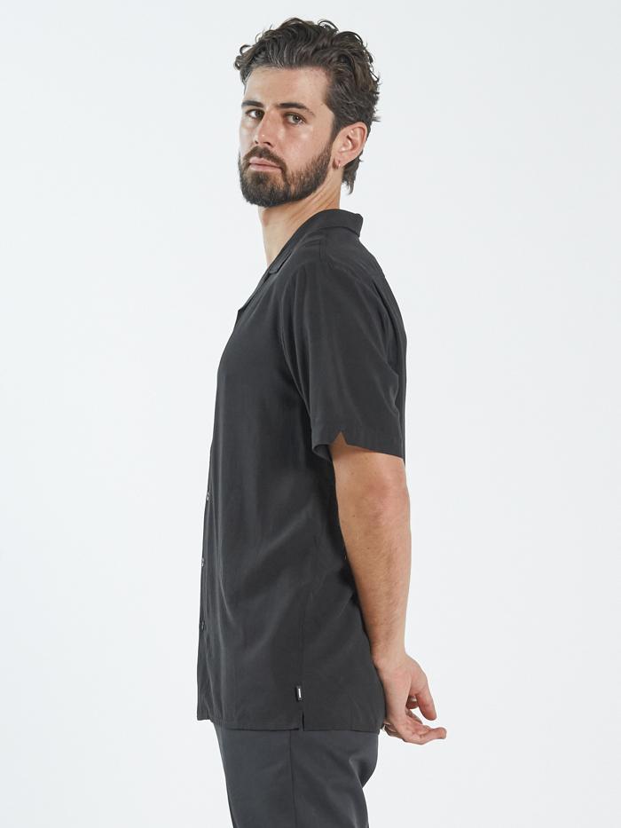 Closer Bowling Shirt - Black